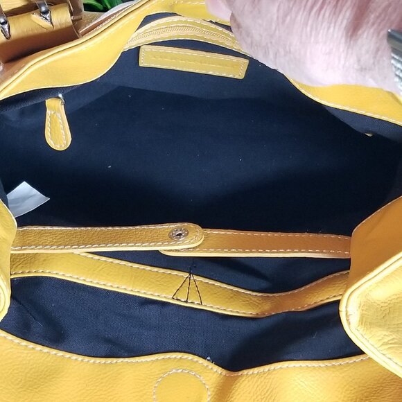 Tignanello Yellow Leather Purse Bag 12093 - Picture 8 of 9